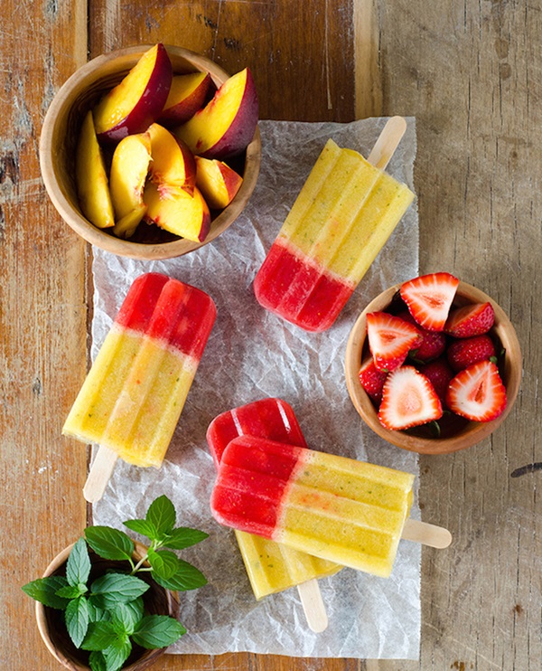 19Strawberry-and-Peach-Popsicles