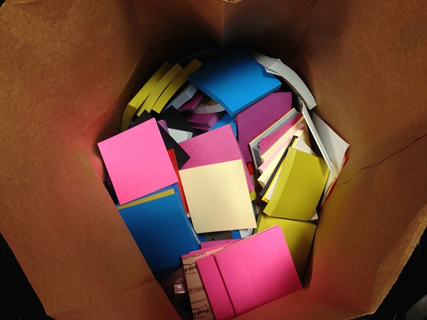 office-wall-post-it-superheroes (3)