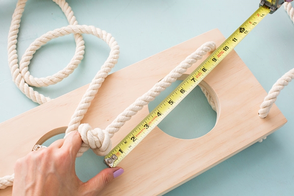 Measuring-rope-btw-boards
