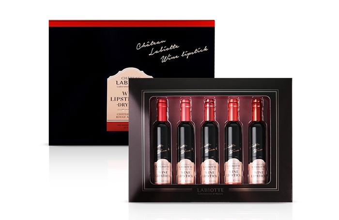 1Chateau-Wine-Lipstick-set_02