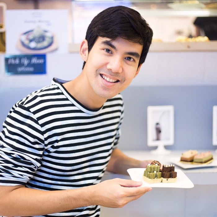 13dessert warehouse