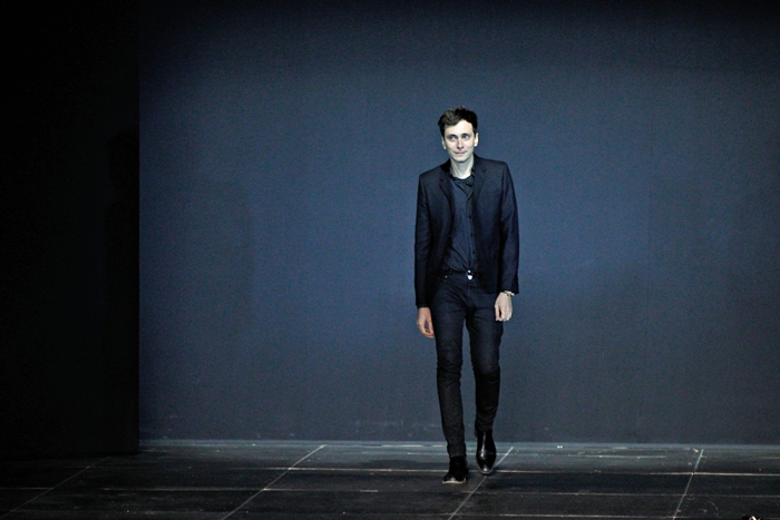 160401-hedi-slimane-cheat_mpqeii
