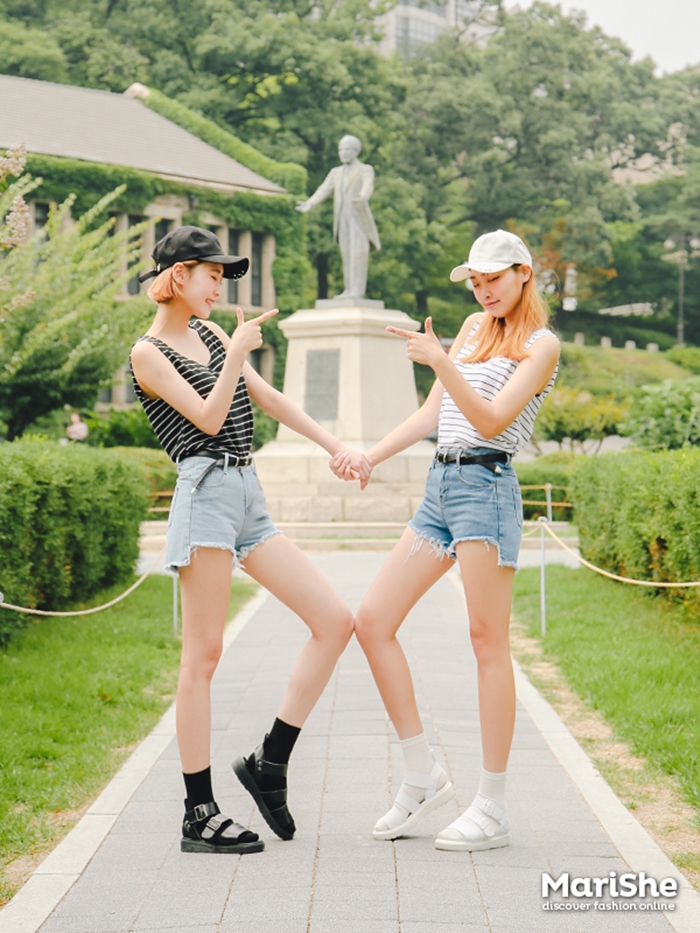 twin fashions (2)