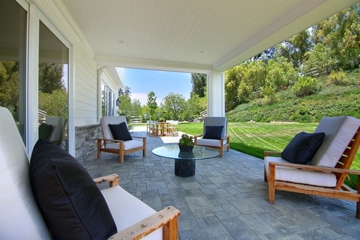 kylie-jenner-home-crisnet-15