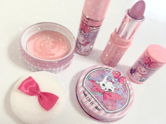 dhc disney marie10