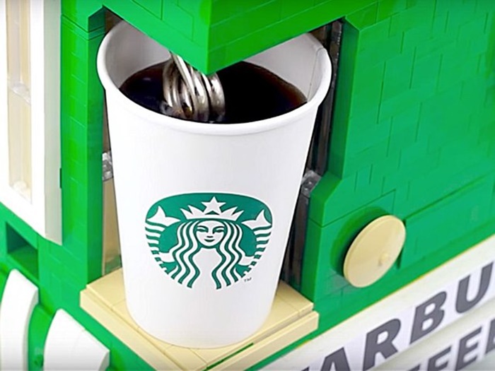 mujilego starbucks