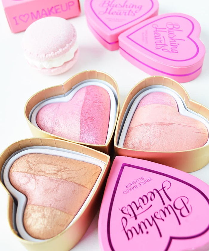 MAKE UP REVOLUTION 1