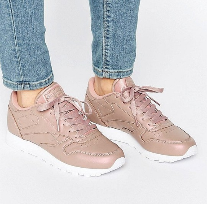 Reebok Classic Leather Metallic Kleinkinder Sneaker gold