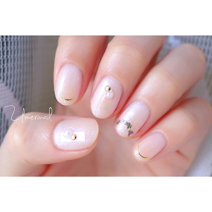 tinyflowernail12