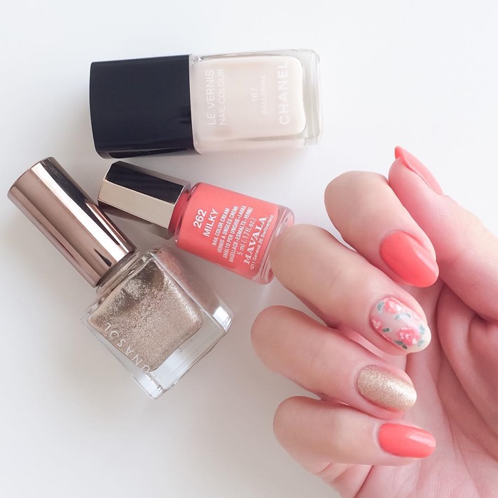 tinyflowernail2