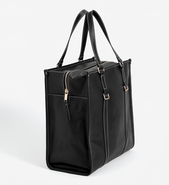 9.Pull & Bear-bag