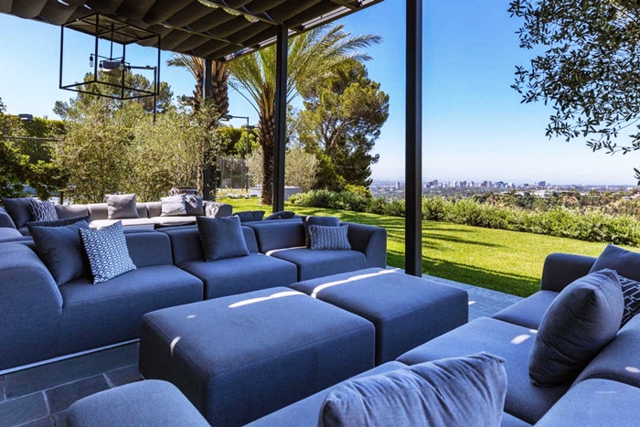 Bel Air Mansion (5)