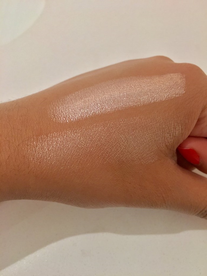Too-Faced-I-Want-Kandee-Candy-Glow-Highlighting-Stick-Swatched