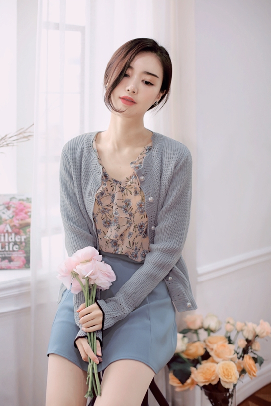 25-working-women-feminine-look (26)