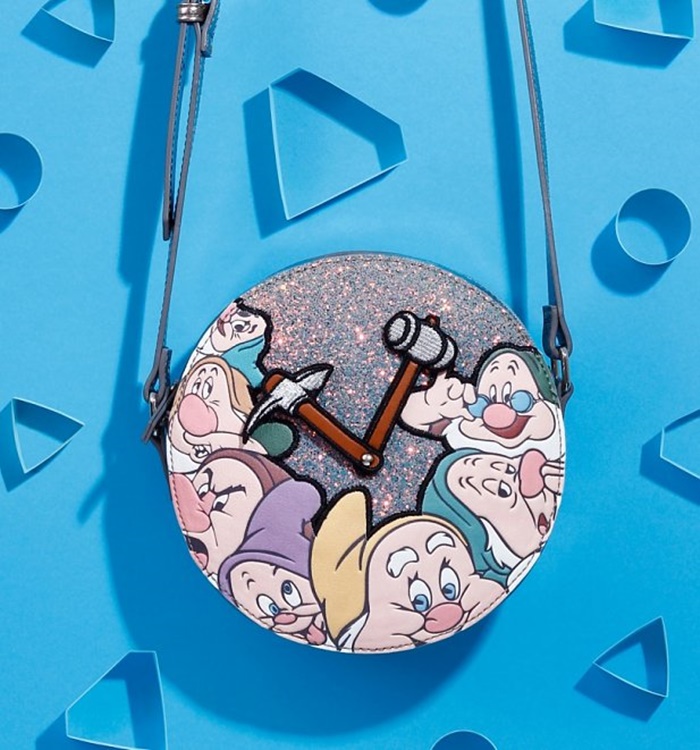 TS_Disney_Seven_Dwarfs_Dial_Cross_Body_Bag_from_Danielle_Nicole_52_99_Creative_2_1-617-662