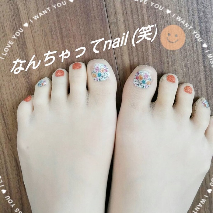 fake-nails-stockings-with-pre-painted-toenail (6)