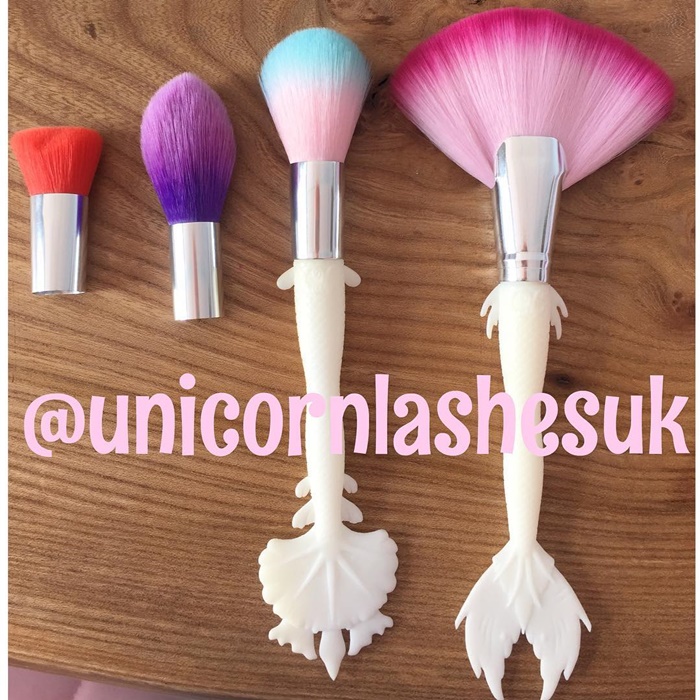 mermaid brush (2)
