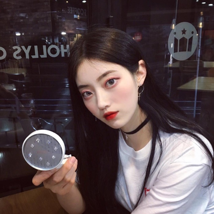 laneige-x-swarovski-bb-cushion (2)