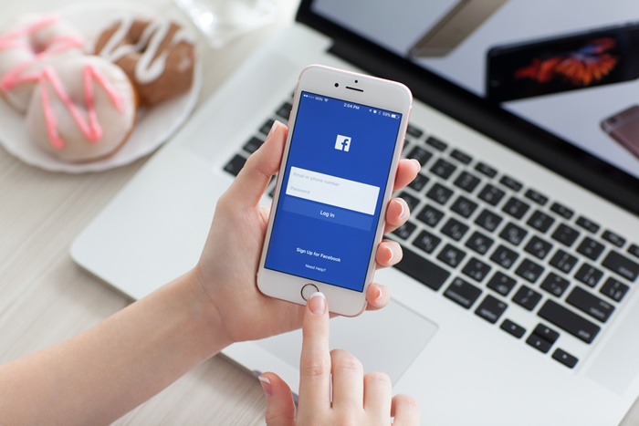 6 Things You Should Never Post on Facebook (2)