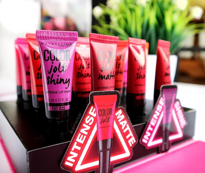 maybelline color-jolt-lip-paints (4)