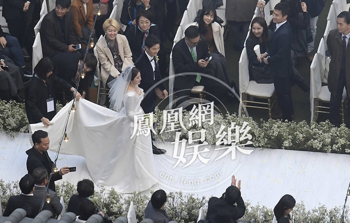 songsongcouplewedding-song-joong-ki-song-hye-kyo (6)