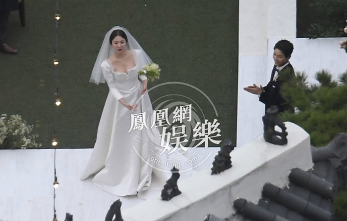songsongcouplewedding-song-joong-ki-song-hye-kyo (7)