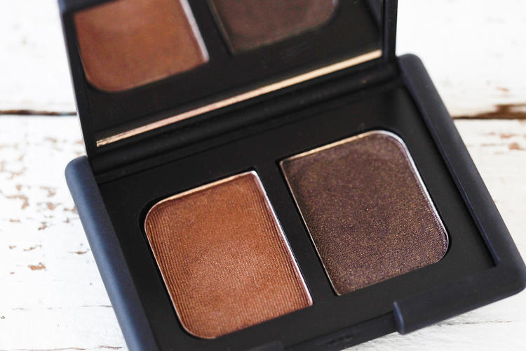 10 NARS DUO EYESHADOW 1