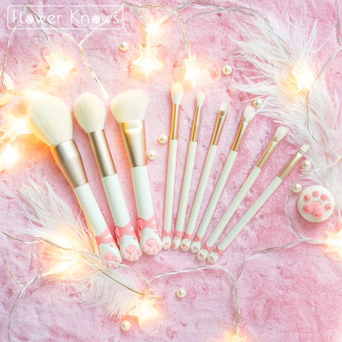 babycat brush set white (5)