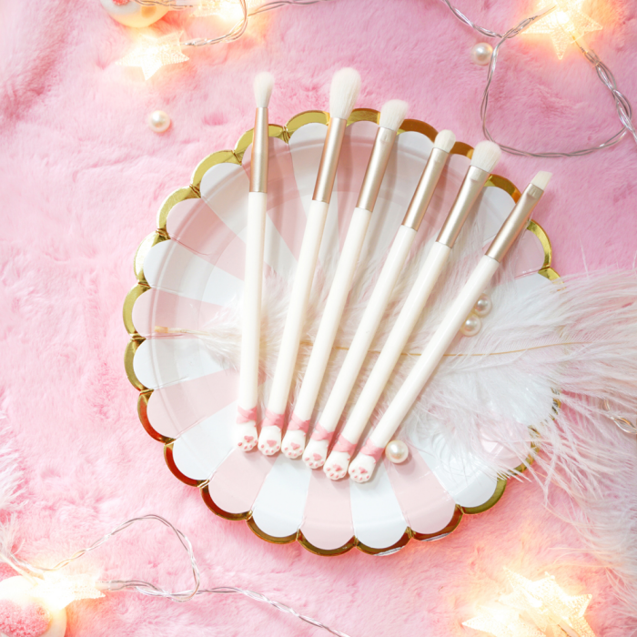 babycat brush set white (6)