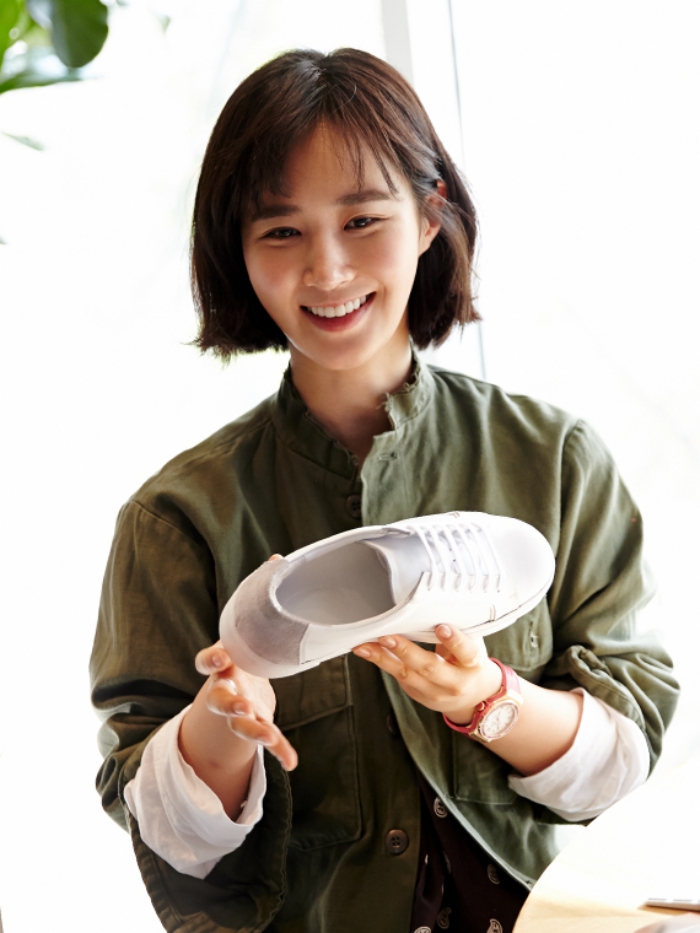 batch_0yuri sneaker (4)