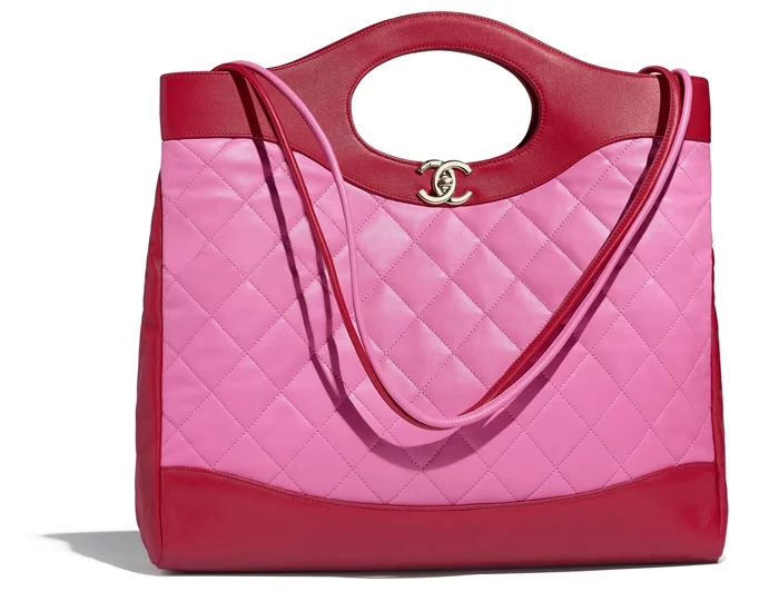chanel-31-large-shopping-bag-red-pink-lambskin-gold-tone-metal-packshot-default-a57977y83999k1172-8807156875294