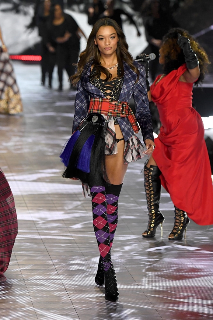 Image Source : Fashionista.com