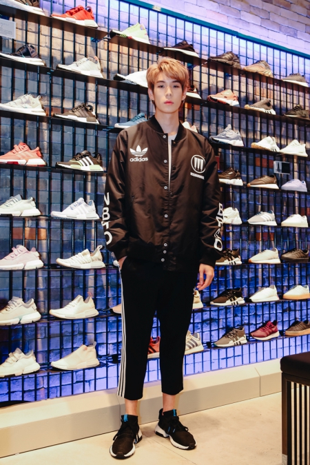 adidas store iconsiam