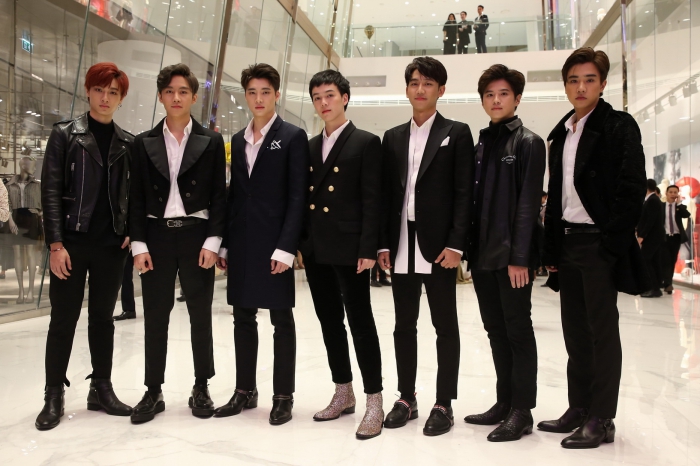 batch_0กัน มาร์ค มีน เอิร์ธ เติ้ล แปลน เพิร์ธ นักแสดงจาก บังเอิญรัก เดอะซีรีส์