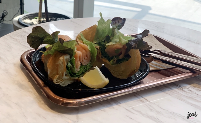 Salmon Rocket Croissant